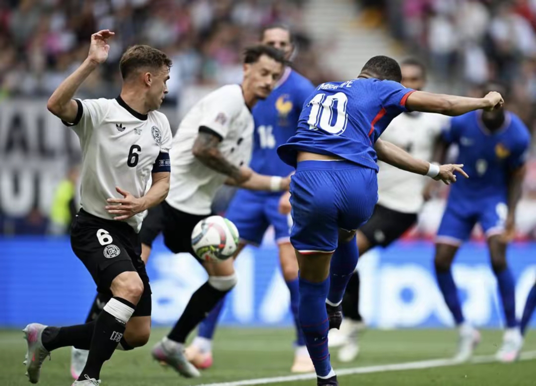 今晨摩纳哥备战德国杯，状态回暖细节曝光，球迷炸锅，球队文化再被提及(宙达三兄妹吉娜在哪集)